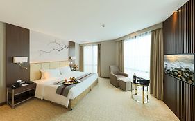 Grand Vista Hanoi
